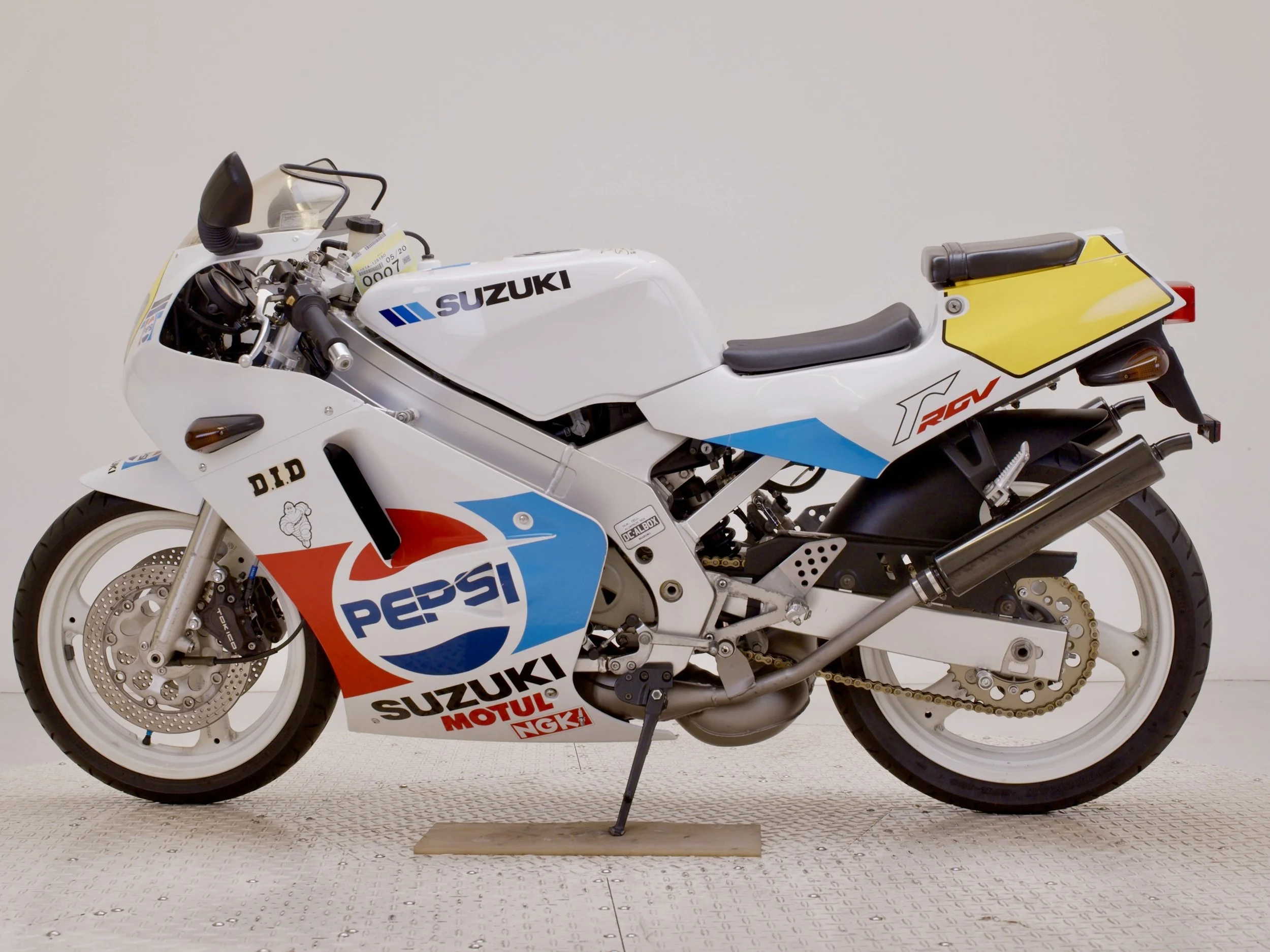 Moto2 Imports